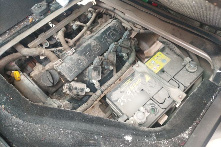 Used Jinbei Hiace X30 2020 1.5L Van Super-Enjoyment Model China VI Standard SWC15M Engine Bay