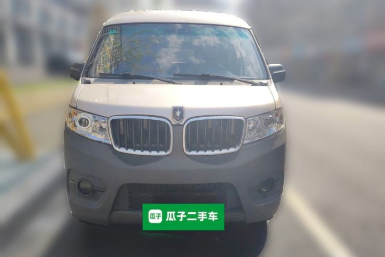 Used Jinbei Hiace X30 2020 1.5L Van Super-Enjoyment Model China VI Standard SWC15M Exterior 1