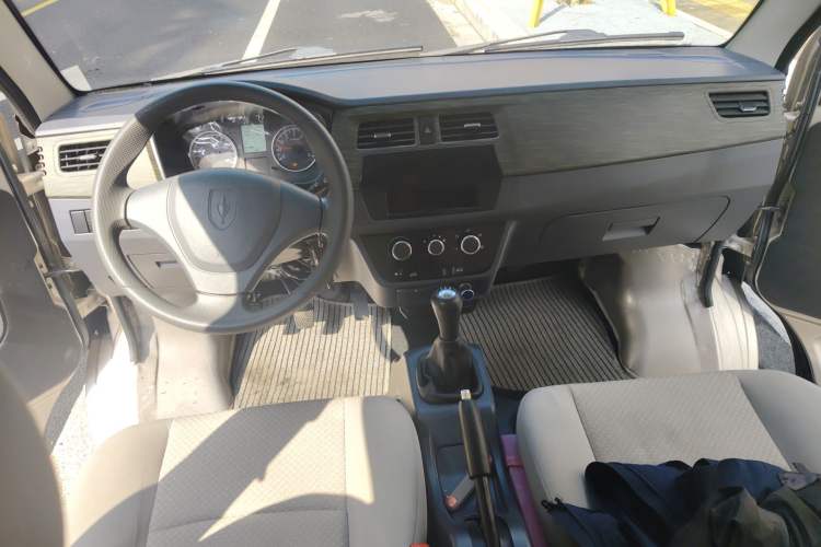 Used Jinbei Hiace X30 2020 1.5L Van Super-Enjoyment Model China VI Standard SWC15M Interior 2