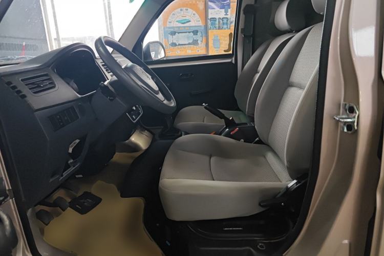 Used Jinbei Hiace X30 2020 1.5L Van Super-Enjoyment Model China VI Standard SWC15M Left Front Seat
