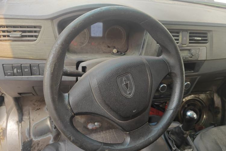 Used Jinbei Hiace X30 2020 1.5L Van Super-Enjoyment Model China VI Standard SWC15M Steering Wheel