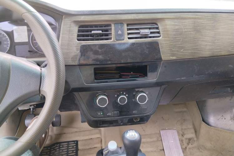 Used Jinbei Hiace X30  Audio And AC Panel