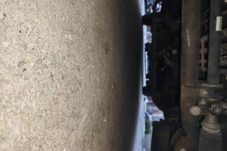 Used Jinbei Hiace X30 2020 1.5L Van Super-Enjoyment Model China VI Standard SWC15M Chassis Front