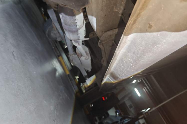 Used Jinbei Hiace X30 2020 1.5L Van Super-Enjoyment Model China VI Standard SWC15M Chassis Front Left