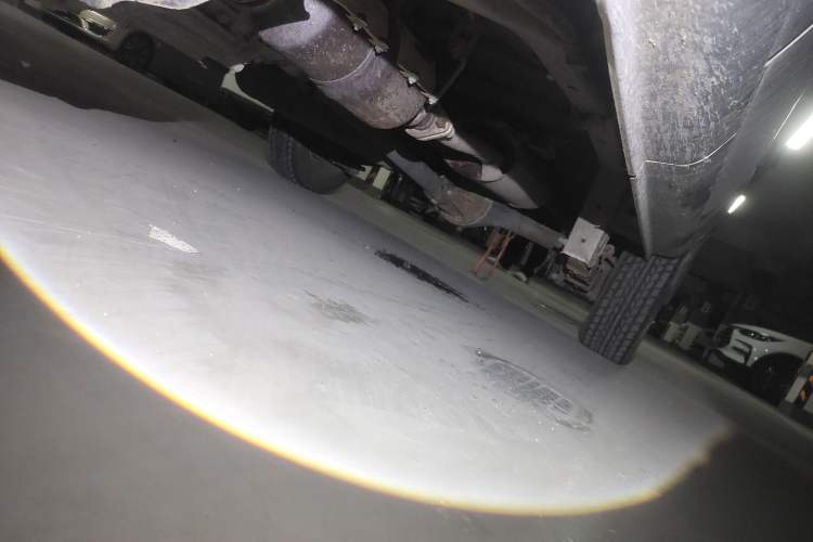Used Jinbei Hiace X30 2020 1.5L Van Super-Enjoyment Model China VI Standard SWC15M Chassis Front Left