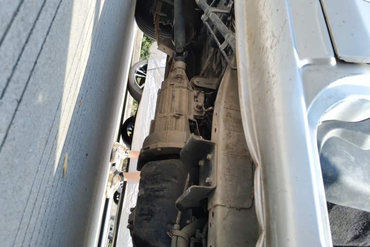 Used Jinbei Hiace X30  Chassis Front Right