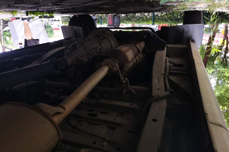 Used Jinbei Hiace X30 2020 1.5L Van Super-Enjoyment Model China VI Standard SWC15M Chassis Rear Left