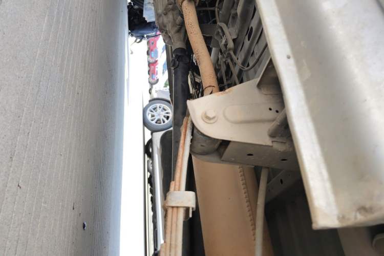 Used Jinbei Hiace X30  Chassis Rear Left