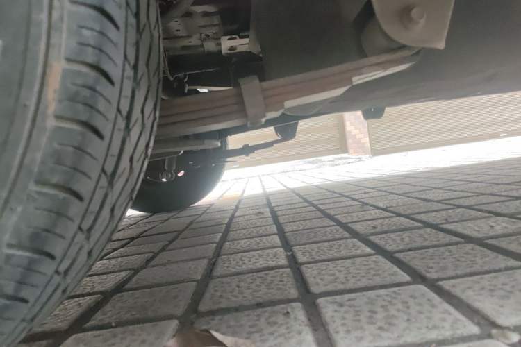 Used Jinbei Hiace X30  Chassis Rear Right