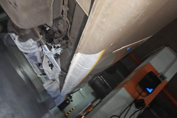 Used Jinbei Hiace X30 2020 1.5L Van Super-Enjoyment Model China VI Standard SWC15M Chassis Rear Right