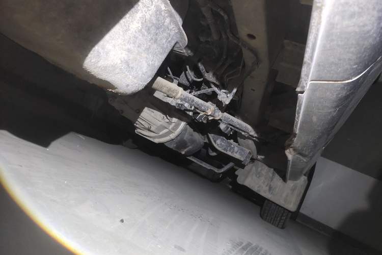 Used Jinbei Hiace X30 2020 1.5L Van Super-Enjoyment Model China VI Standard SWC15M Chassis Rear Right