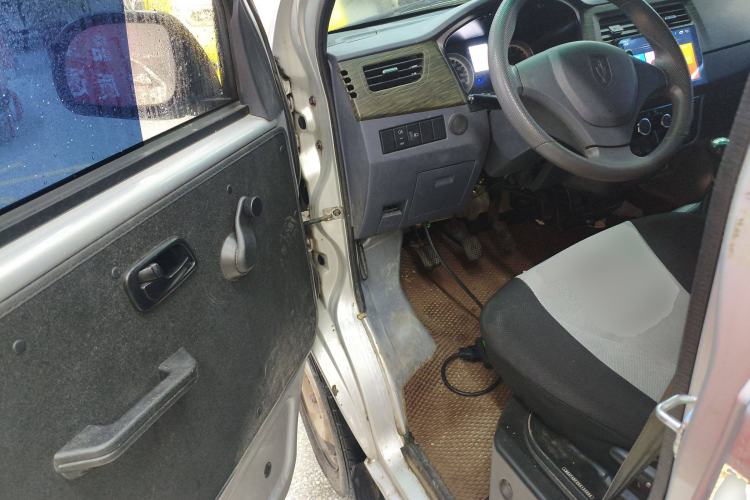 Used Jinbei Hiace X30 2020 1.5L Van Super-Enjoyment Model China VI Standard SWC15M Driver Seat