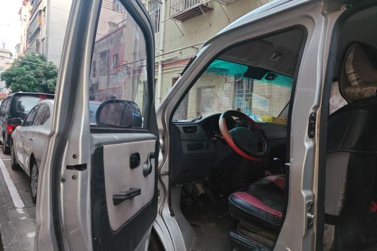 Used Jinbei Hiace X30 2020 1.5L Van Super-Enjoyment Model China VI Standard SWC15M Driver Seat