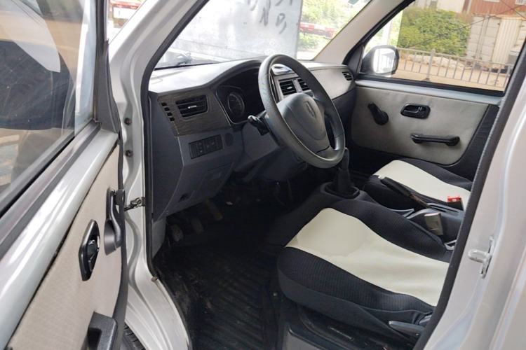 Used Jinbei Hiace X30 2020 1.5L Van Super-Enjoyment Model China VI Standard SWC15M Driver Seat