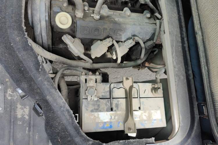 Used Jinbei Hiace X30 2020 1.5L Van Super-Enjoyment Model China VI Standard SWC15M Engine Bay Right