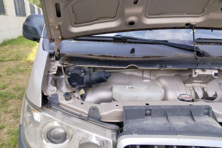 Used Jinbei Hiace X30  Engine Bay Right