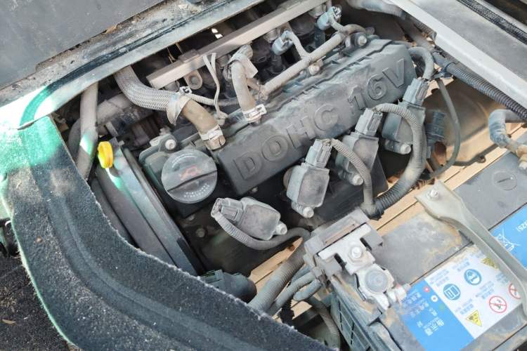 Used Jinbei Hiace X30  Engine Bay Right