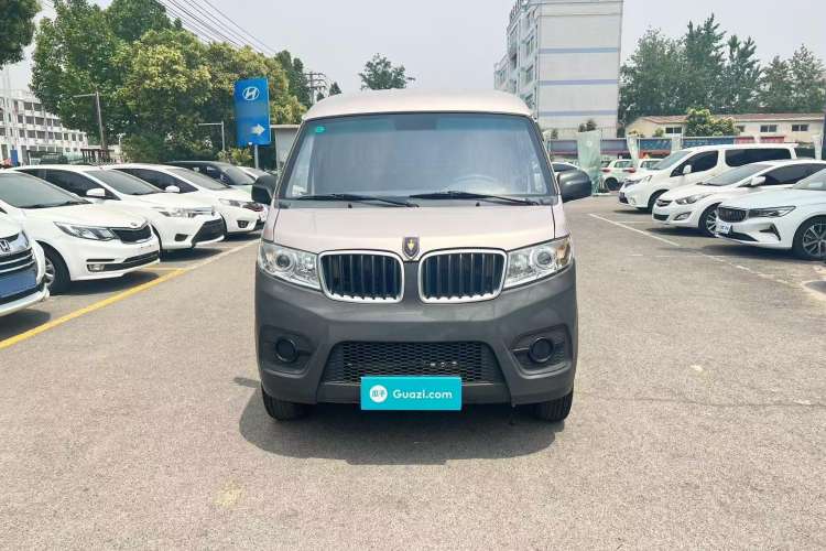 Used Jinbei Hiace X30 2020 1.5L Van Super-Enjoyment Model China VI Standard SWC15M Exterior 1