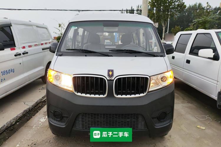 Used Jinbei Hiace X30 2020 1.5L Super-Comfortable Version China VI Standard SWC15M Exterior 1