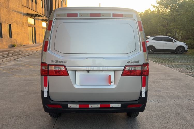Used Jinbei Hiace X30 2020 1.5L Van Super-Enjoyment Model China VI Standard SWC15M Exterior 1