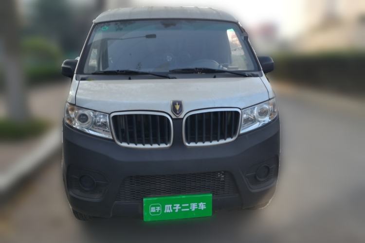 Used Jinbei Hiace X30 2020 1.5L Van Super-Enjoyment Model China VI Standard SWC15M Exterior 1