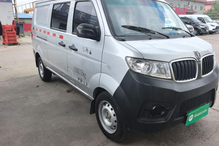 Used Jinbei Hiace X30 2020 1.5L Van Super-Enjoyment Model China VI Standard SWC15M Exterior 2