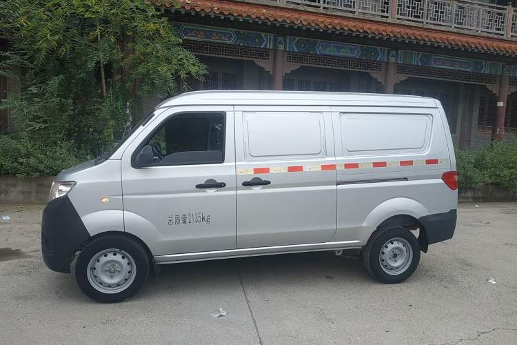 Used Jinbei Hiace X30 2020 1.5L Van Super-Enjoyment Model China VI Standard SWC15M Exterior 3