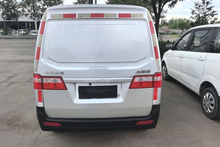 Used Jinbei Hiace X30 2020 1.5L Van Super-Enjoyment Model China VI Standard SWC15M Exterior 4