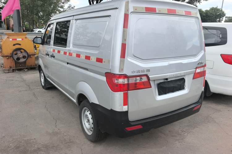 Used Jinbei Hiace X30 2020 1.5L Van Super-Enjoyment Model China VI Standard SWC15M Exterior 5