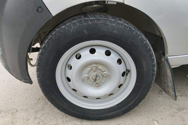 Used Jinbei Hiace X30 2020 1.5L Super-Comfortable Version China VI Standard SWC15M Exterior 7
