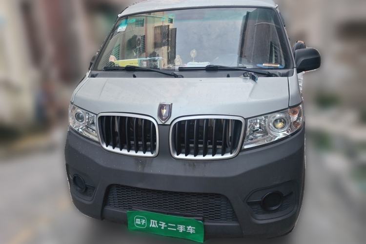 Used Jinbei Hiace X30 2020 1.5L Van Super-Enjoyment Model China VI Standard SWC15M Front