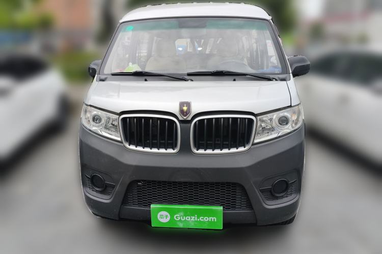 Used Jinbei Hiace X30 2020 1.5L Super-Comfortable Version China VI Standard SWC15M Front