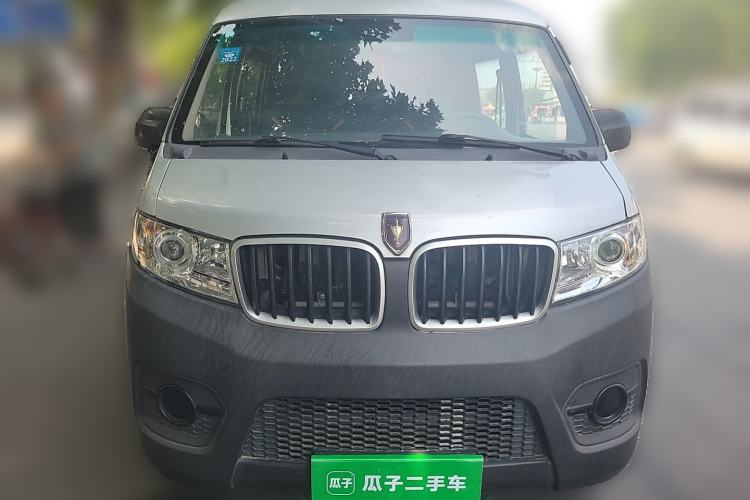 Used Jinbei Hiace X30 2020 1.5L Van Super-Enjoyment Model China VI Standard SWC15M Front