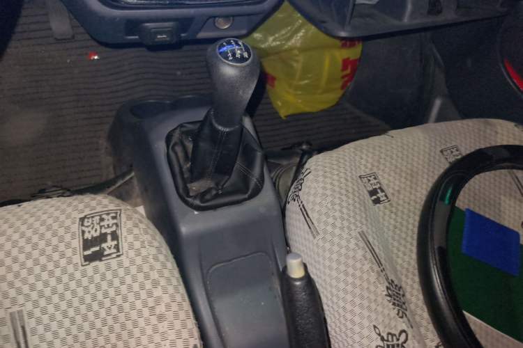 Used Jinbei Hiace X30 2020 1.5L Van Super-Enjoyment Model China VI Standard SWC15M Gear Lever