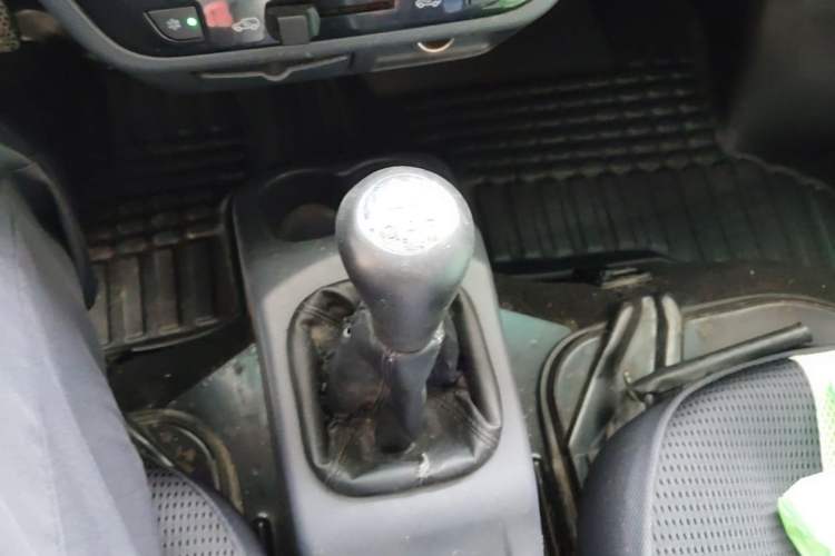 Used Jinbei Hiace X30 2020 1.5L Van Super-Enjoyment Model China VI Standard SWC15M Gear Lever