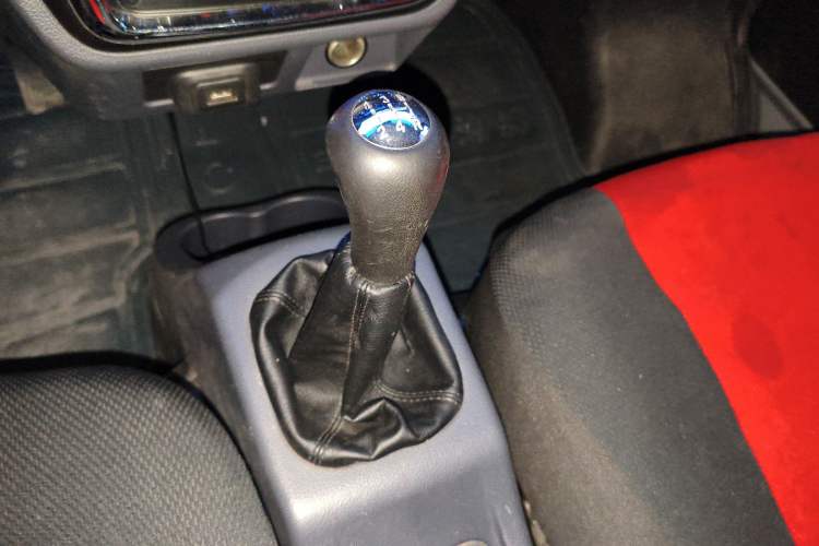 Used Jinbei Hiace X30 2020 1.5L Van Super-Enjoyment Model China VI Standard SWC15M Gear Lever