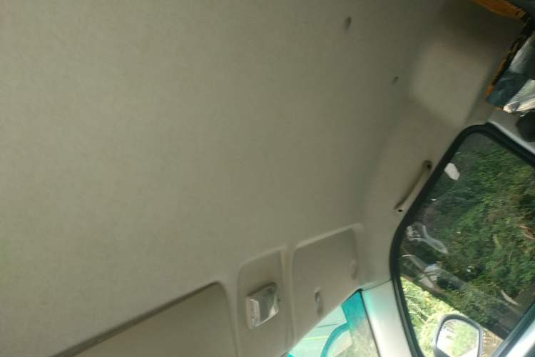 Used Jinbei Hiace X30 2020 1.5L Van Super-Enjoyment Model China VI Standard SWC15M Headliner