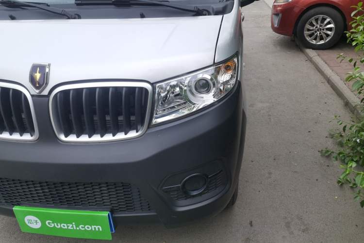 Used Jinbei Hiace X30 2020 1.5L Van Super-Enjoyment Model China VI Standard SWC15M Left Front Headlight