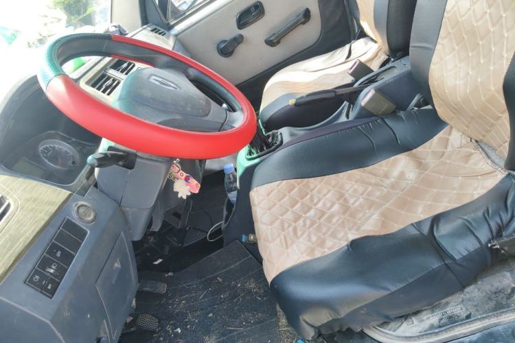Used Jinbei Hiace X30  Left Front Seat
