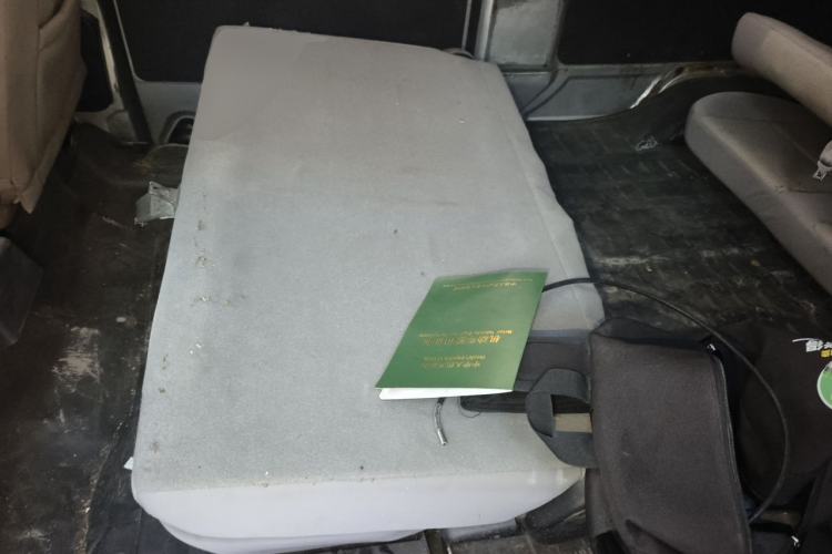 Used Jinbei Hiace X30 2020 1.5L Super-Comfortable Version China VI Standard SWC15M Left Rear Seat