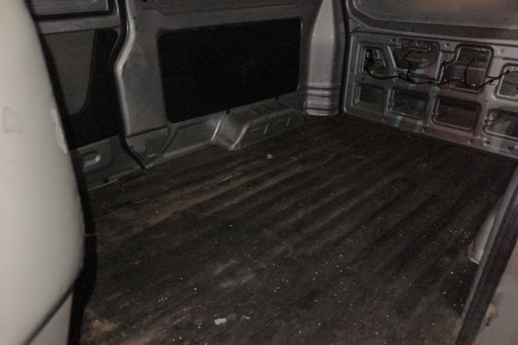 Used Jinbei Hiace X30 2020 1.5L Van Super-Enjoyment Model China VI Standard SWC15M Left Rear Seat