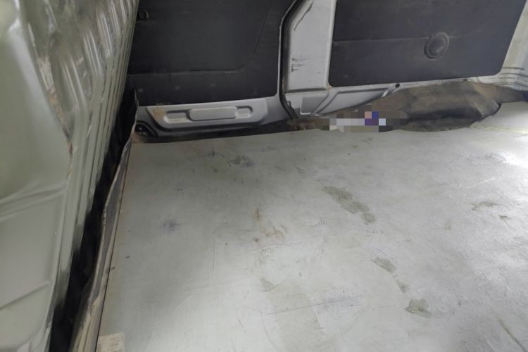 Used Jinbei Hiace X30 2020 1.5L Van Super-Enjoyment Model China VI Standard SWC15M Left Rear Seat