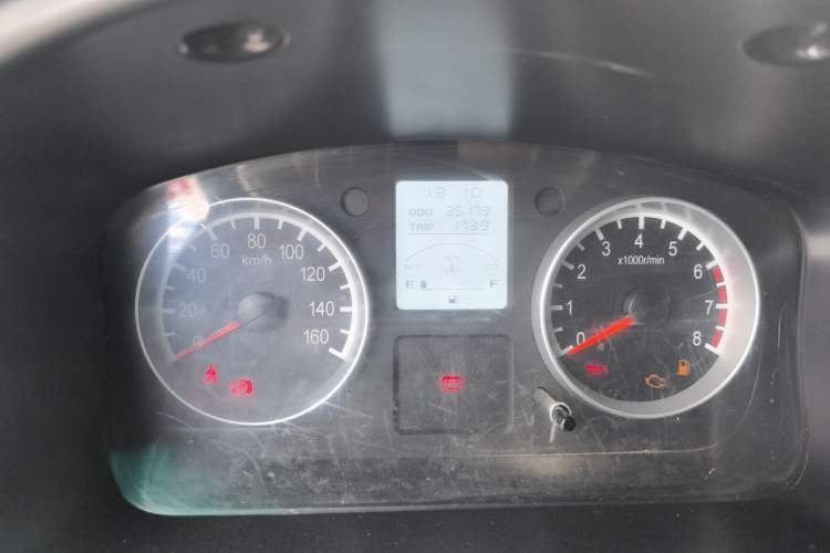 Used Jinbei Hiace X30 2020 1.5L Van Super-Enjoyment Model China VI Standard SWC15M Odometer Close Up