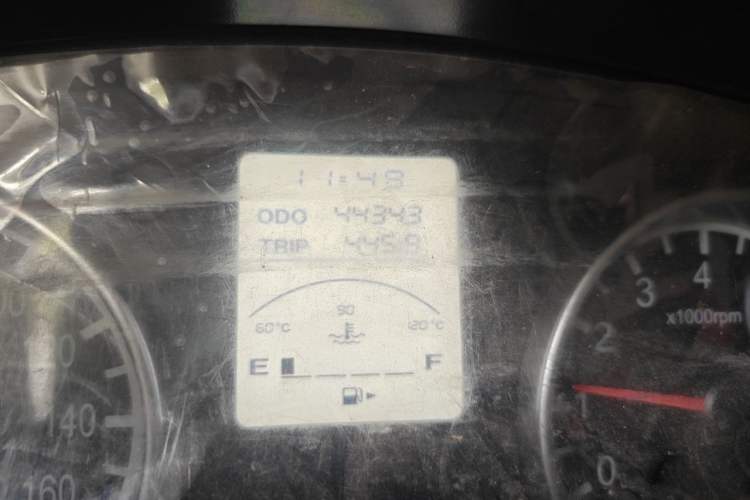 Used Jinbei Hiace X30 2020 1.5L Van Super-Enjoyment Model China VI Standard SWC15M Odometer Close Up