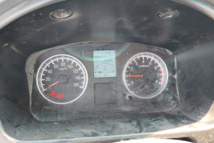 Used Jinbei Hiace X30  Odometer Close Up