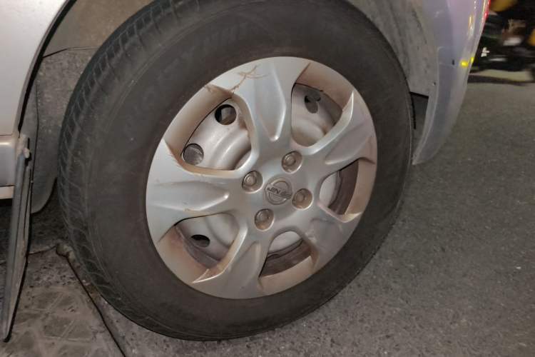 Used Jinbei Hiace X30 2020 1.5L Van Super-Enjoyment Model China VI Standard SWC15M Right Front Wheel Hub