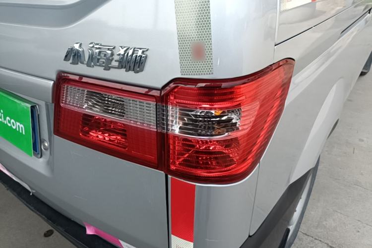 Used Jinbei Hiace X30 2020 1.5L Van Super-Enjoyment Model China VI Standard SWC15M Right Rear Taillight