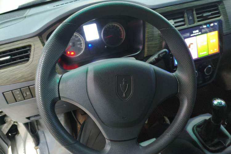 Used Jinbei Hiace X30 2020 1.5L Van Super-Enjoyment Model China VI Standard SWC15M Steering Wheel