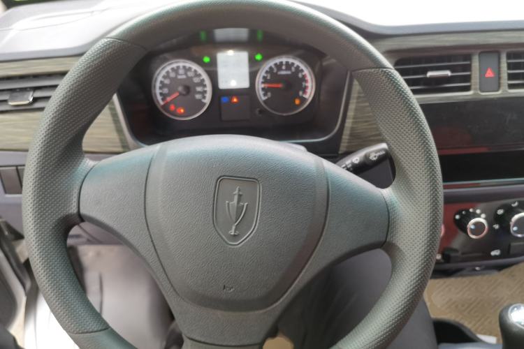 Used Jinbei Hiace X30 2020 1.5L Van Super-Enjoyment Model China VI Standard SWC15M Steering Wheel