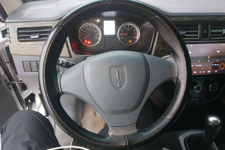 Used Jinbei Hiace X30 2020 1.5L Van Super-Enjoyment Model China VI Standard SWC15M Steering Wheel